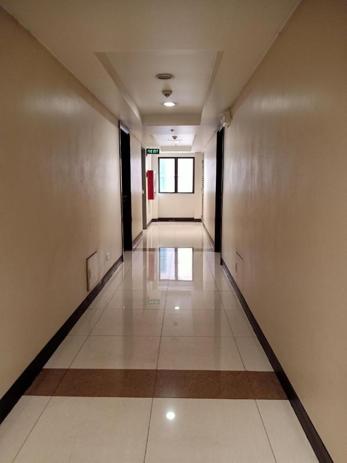 Taj'S Condotel パサイ エクステリア 写真